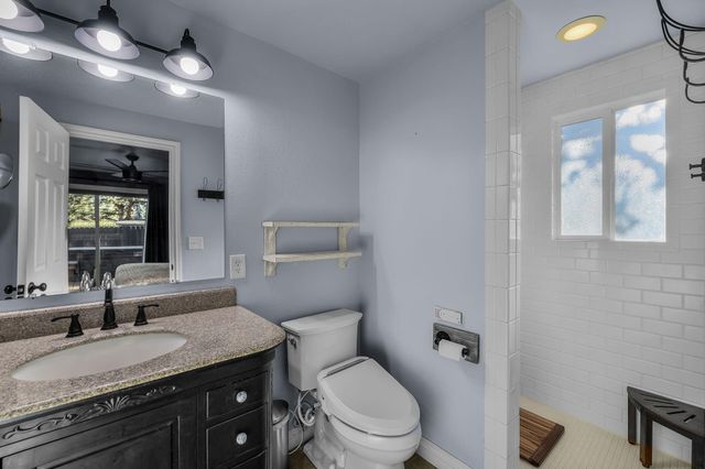 63425 Deschutes Market Road, Bend, OR 97701