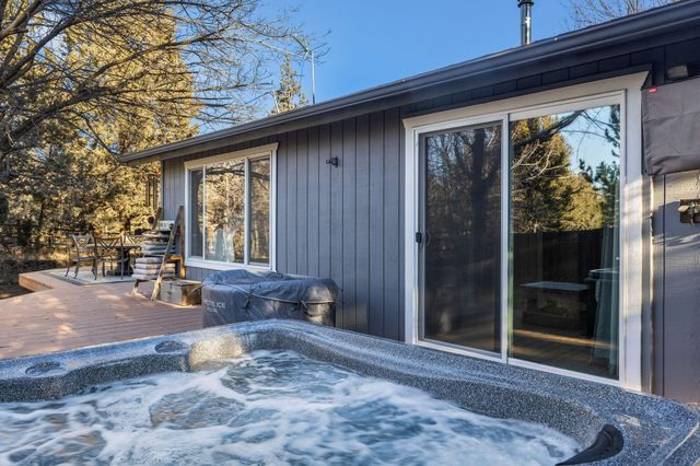 63425 Deschutes Market Road, Bend, OR 97701