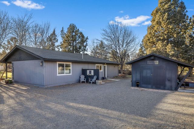 63425 Deschutes Market Road, Bend, OR 97701