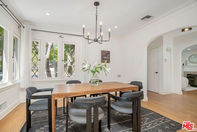 4712 Burnet Avenue, Sherman Oaks, CA 91403