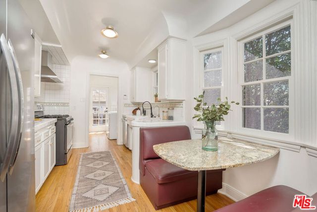 4712 Burnet Avenue, Sherman Oaks, CA 91403
