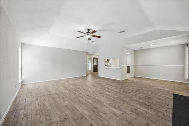 16723 Colony Bend Drive, Friendswood, TX 77546