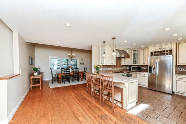 7620 Dean Road, Indianapolis, IN 46240