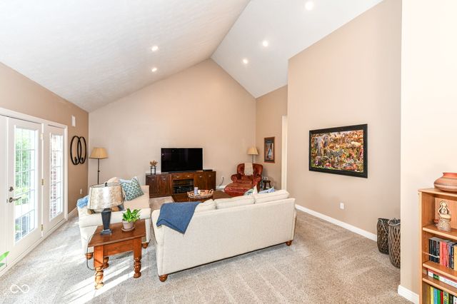 7620 Dean Road, Indianapolis, IN 46240