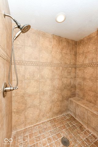 7620 Dean Road, Indianapolis, IN 46240