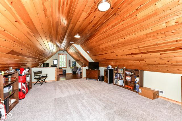 7620 Dean Road, Indianapolis, IN 46240