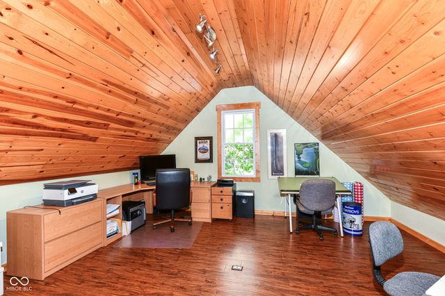 7620 Dean Road, Indianapolis, IN 46240