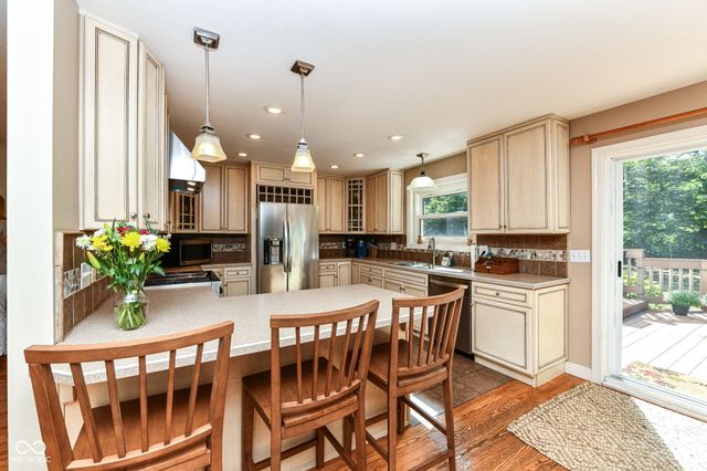 7620 Dean Road, Indianapolis, IN 46240