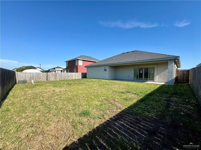 8706 Pink Flamingo, Harlingen, TX 78552