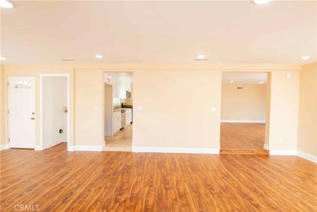 22336 Saticoy, Canoga Park, CA 91303