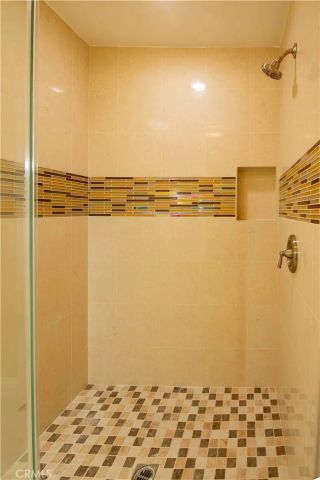 22336 Saticoy, Canoga Park, CA 91303