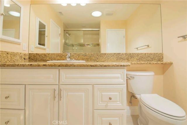 22336 Saticoy, Canoga Park, CA 91303