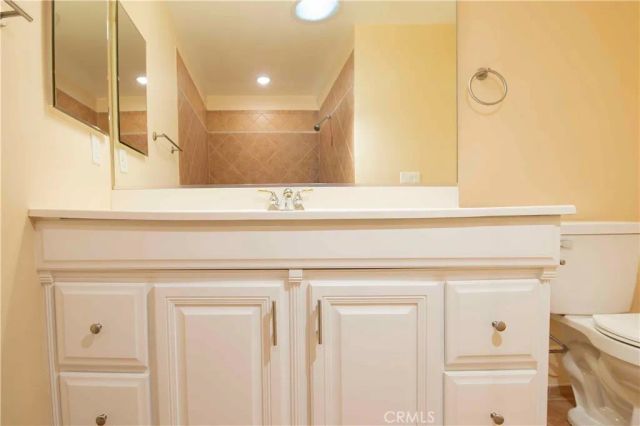 22336 Saticoy, Canoga Park, CA 91303