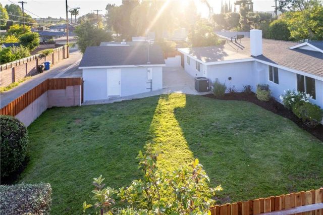22336 Saticoy, Canoga Park, CA 91303