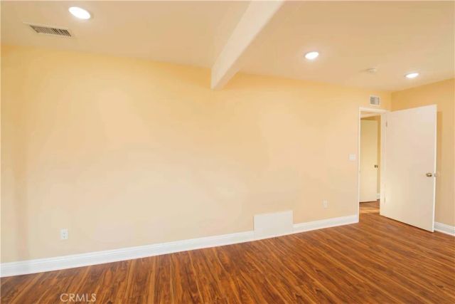 22336 Saticoy, Canoga Park, CA 91303