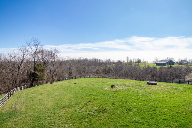 59 Deer Creek Drive, Williamstown, KY 41097