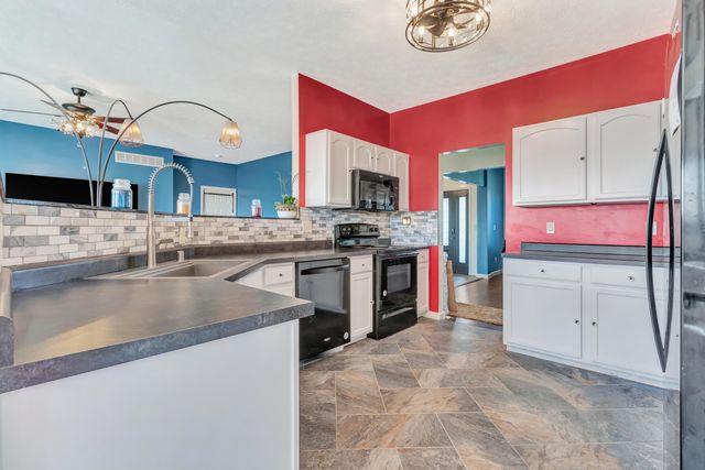 59 Deer Creek Drive, Williamstown, KY 41097