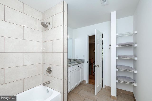 112 PINE CREST LN, Gordonsville, VA 22942