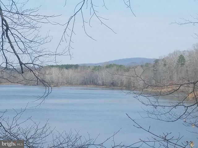 112 PINE CREST LN, Gordonsville, VA 22942