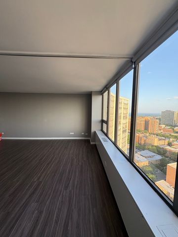 3930 N Pine Grove Avenue 2902, Chicago, IL 60613