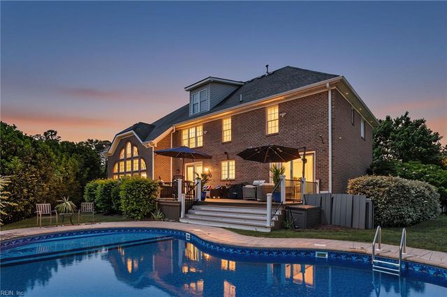 1301 Simon DR, Chesapeake, VA 23320