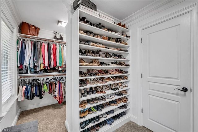 1301 Simon DR, Chesapeake, VA 23320