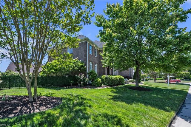 1301 Simon DR, Chesapeake, VA 23320