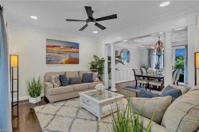 1301 Simon DR, Chesapeake, VA 23320