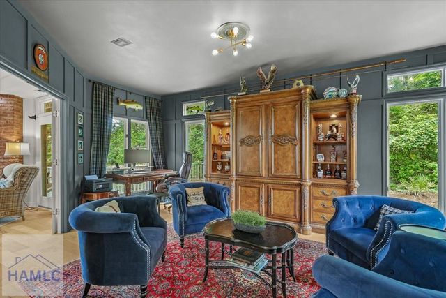 154 Sayle Lane, Richmond Hill, GA 31324