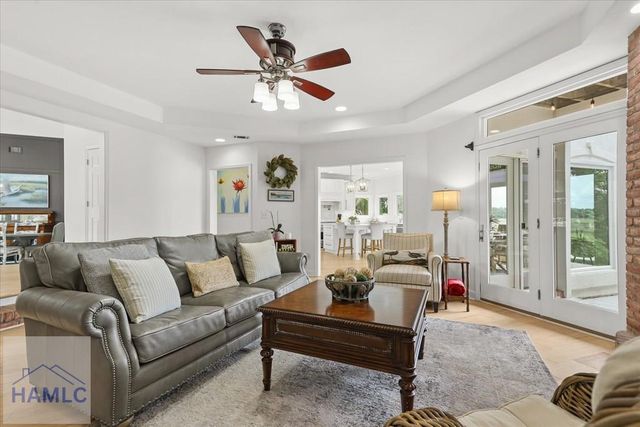 154 Sayle Lane, Richmond Hill, GA 31324