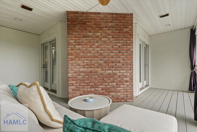 154 Sayle Lane, Richmond Hill, GA 31324