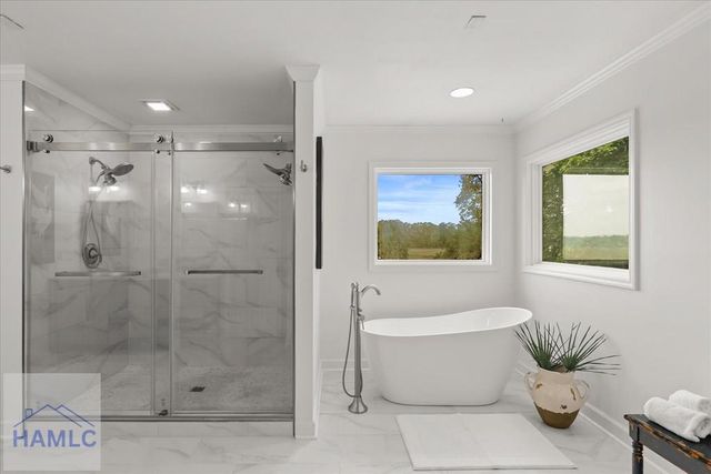 154 Sayle Lane, Richmond Hill, GA 31324