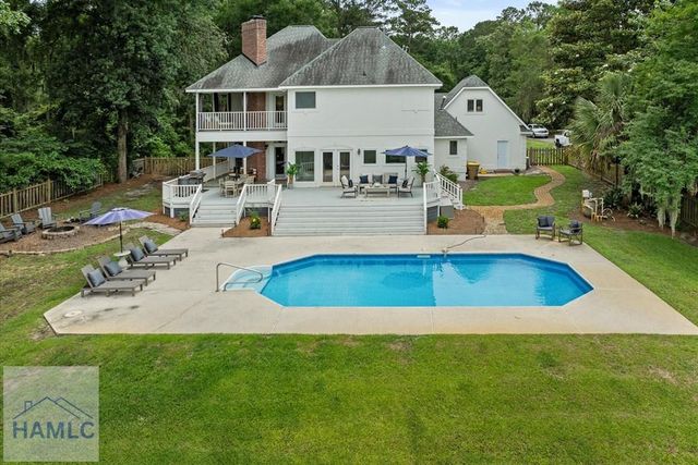 154 Sayle Lane, Richmond Hill, GA 31324