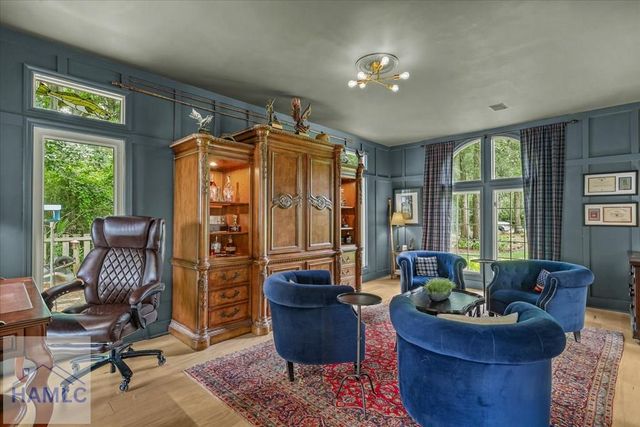 154 Sayle Lane, Richmond Hill, GA 31324