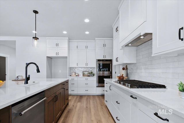 12277 W Cobalt Lake Dr, Star, ID 83669