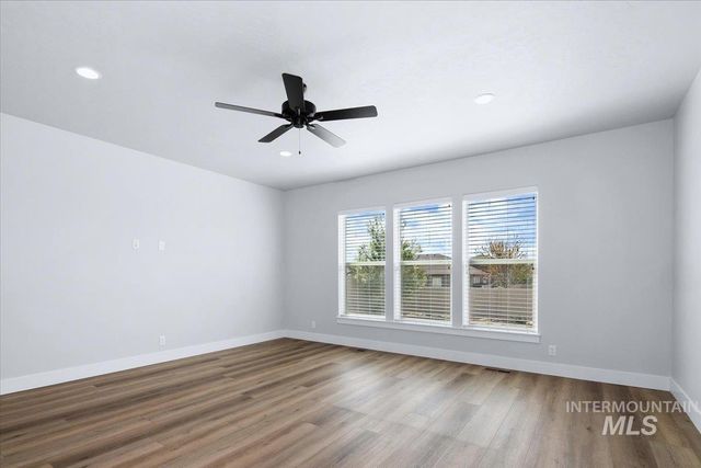 12277 W Cobalt Lake Dr, Star, ID 83669