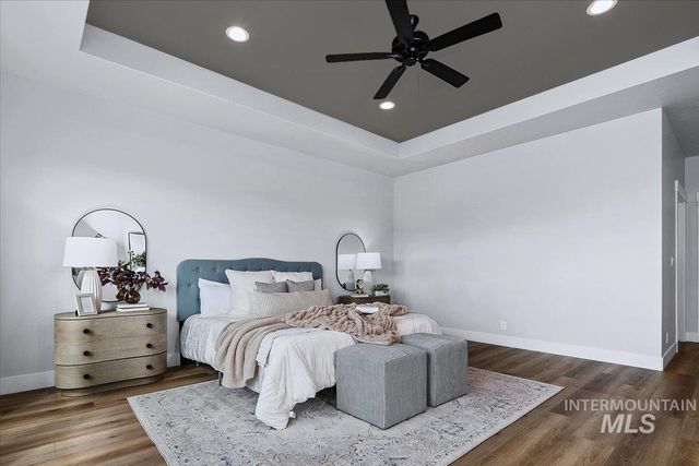 12277 W Cobalt Lake Dr, Star, ID 83669