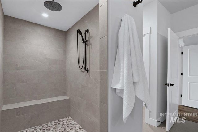 12277 W Cobalt Lake Dr, Star, ID 83669