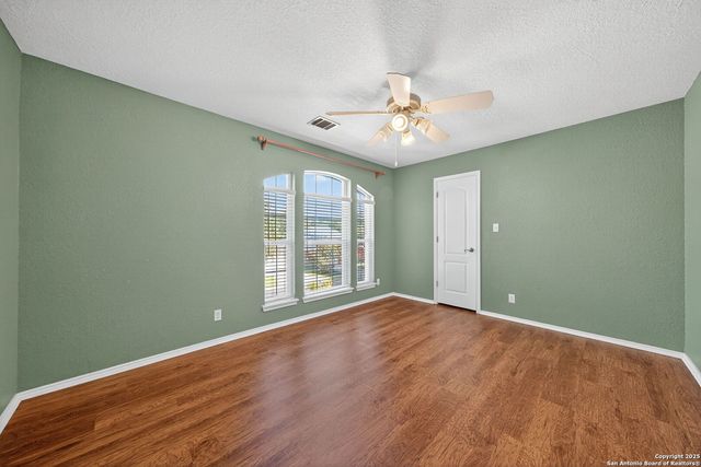 4509 Grand Forest Dr., Schertz, TX 78154