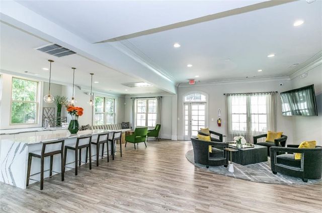 1401 W Paces Ferry Road NW 4307, Atlanta, GA 30327