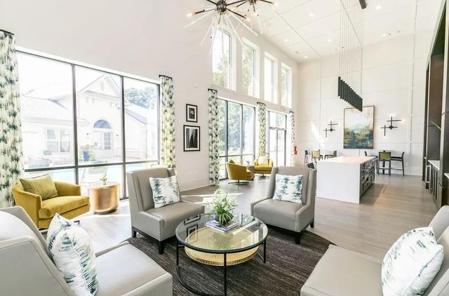 1401 W Paces Ferry Road NW 4307, Atlanta, GA 30327