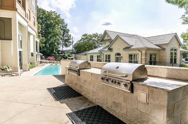 1401 W Paces Ferry Road NW 4307, Atlanta, GA 30327