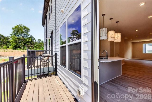 5513 Swaling Street, Charlotte, NC 28217