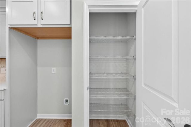 5513 Swaling Street, Charlotte, NC 28217