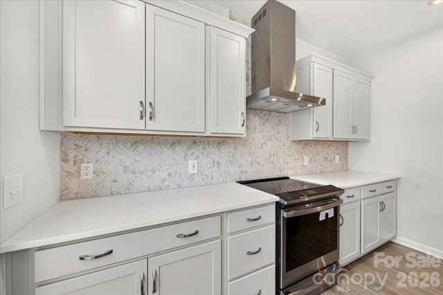 5513 Swaling Street, Charlotte, NC 28217