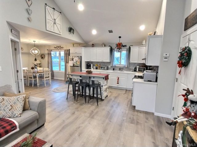 166 Daniel Road N, Massapequa, NY 11758