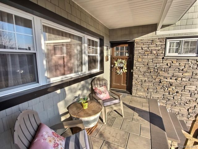 166 Daniel Road N, Massapequa, NY 11758