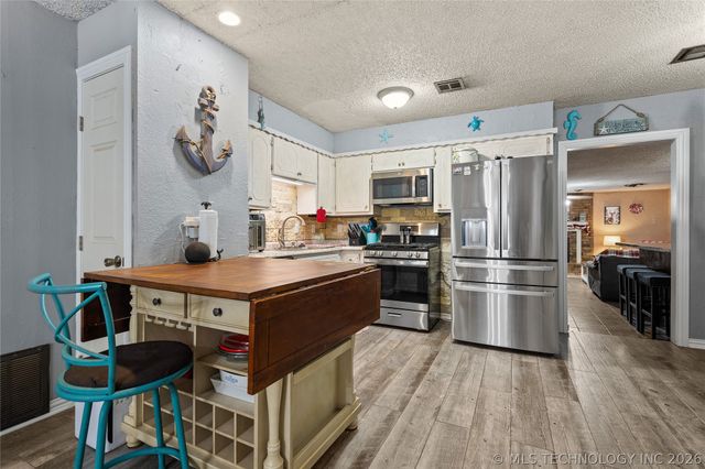 518 Frisco Lane, Ardmore, OK 73401