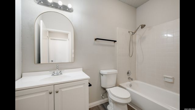 14118 George Rd, San Antonio, TX 78231