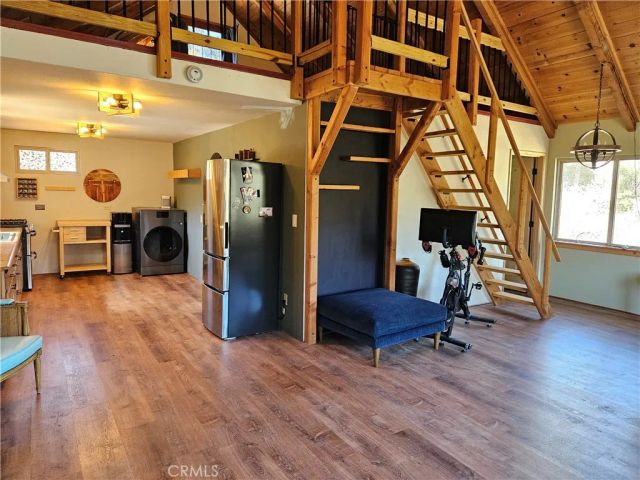 1317 Leisure Lane, Outside Area (inside Ca), CA 93225